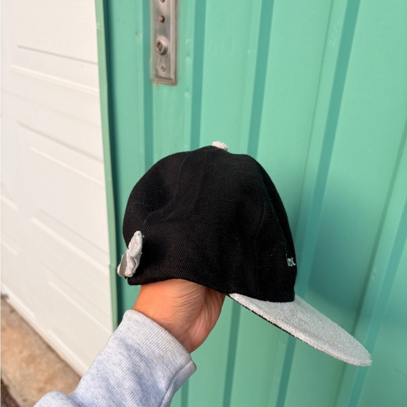 Vintage CIMENT QUEBEC strapback hat grey black - Picture 3 of 6